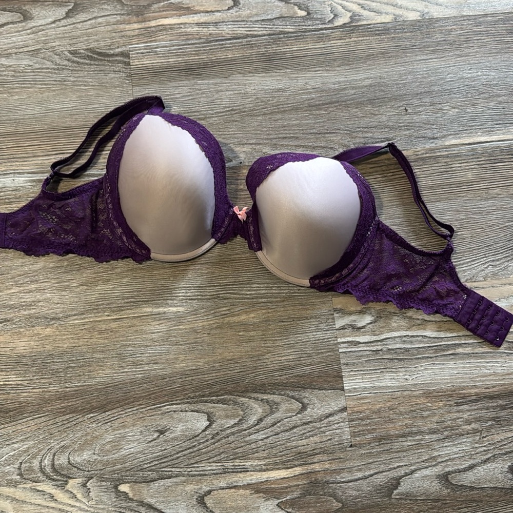 Victoria’s Secret bra